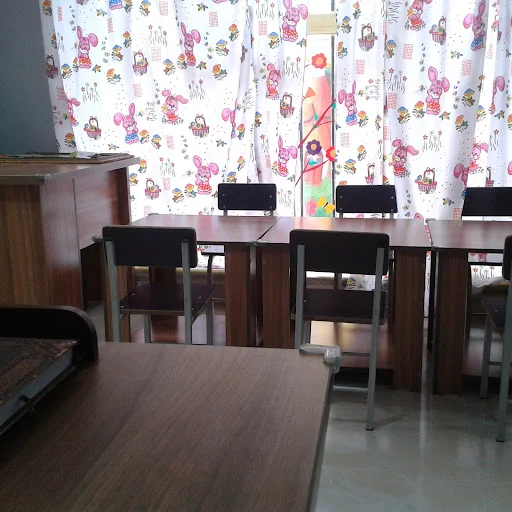 مهد و پیش دبستانی یار مهربان