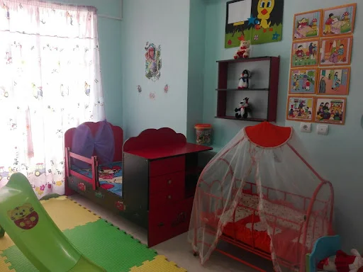 مهدکودک و پیش دبستانی مهرآوارن