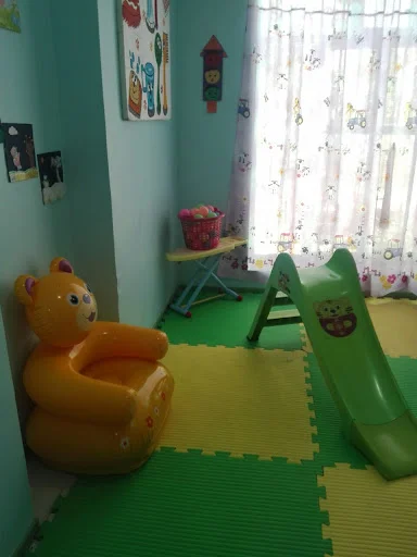 مهدکودک و پیش دبستانی مهرآوارن