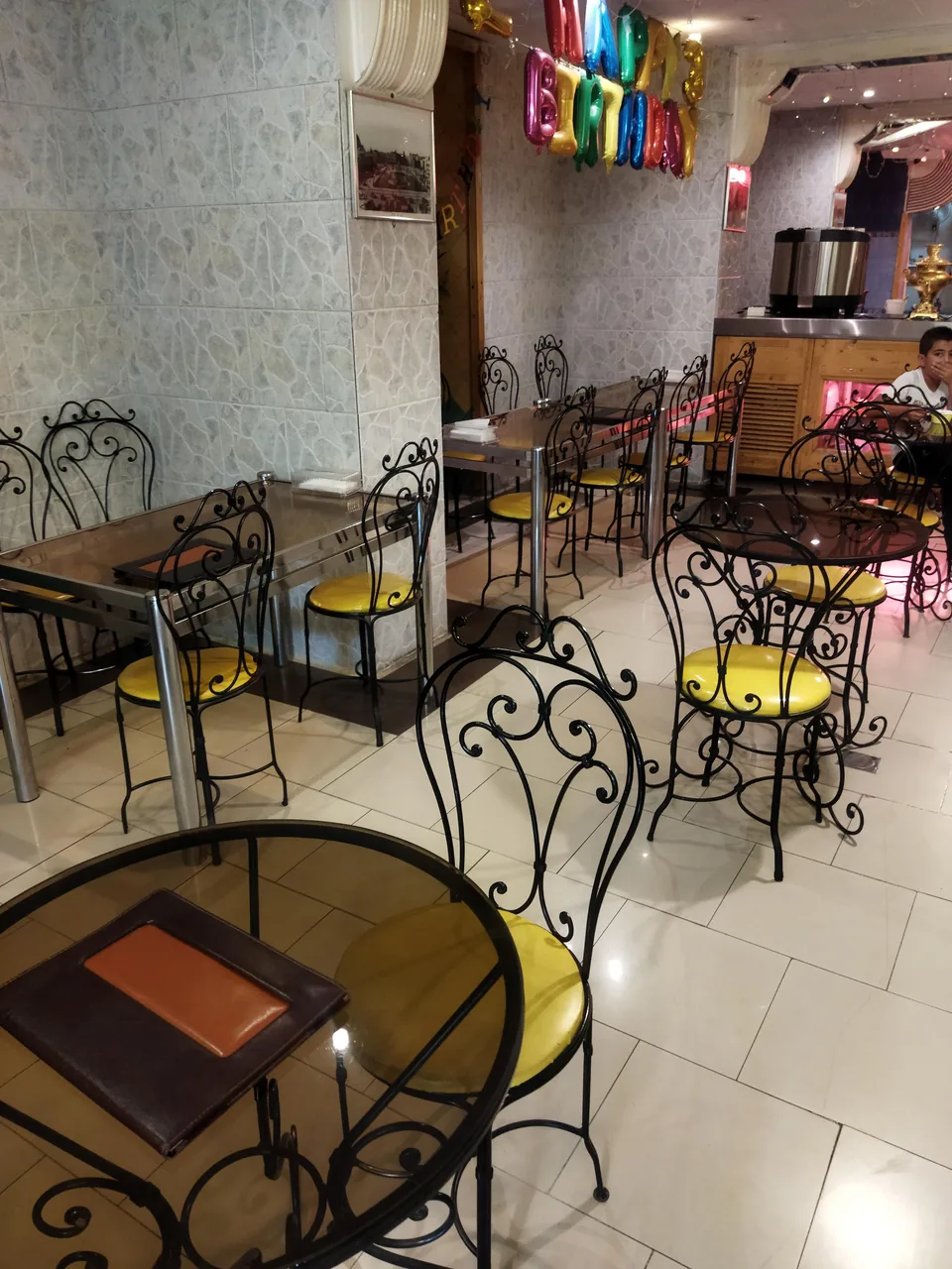 کافی شاپ فرد یاس - تصویر 5