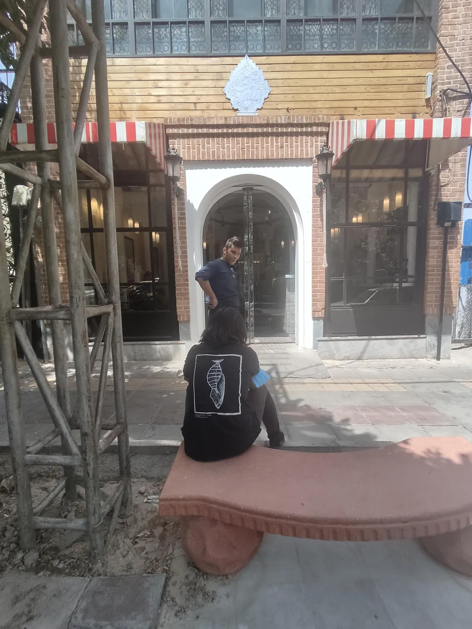 کافه طهرونچی - تصویر 3