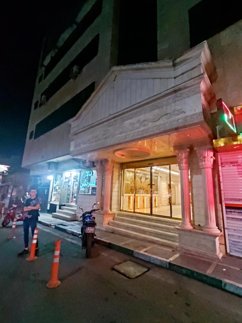کافه نگین - تصویر 5