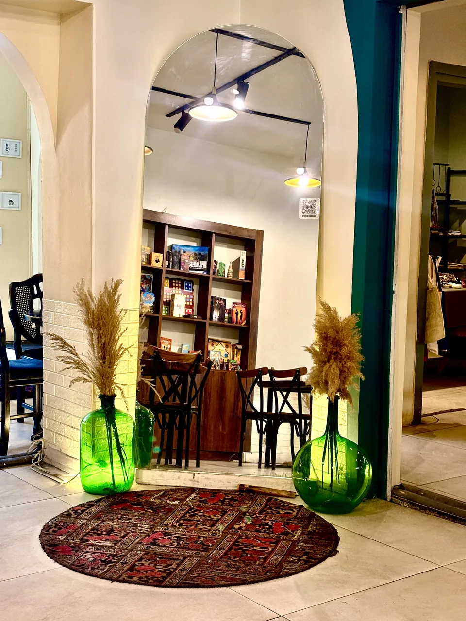 کافه فٌرسه43 - تصویر 2