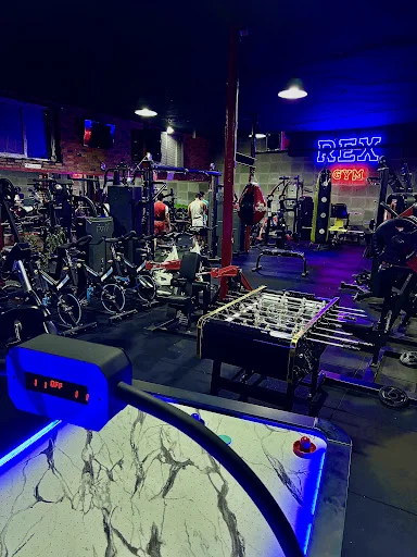 باشگاه بدنسازی رکس