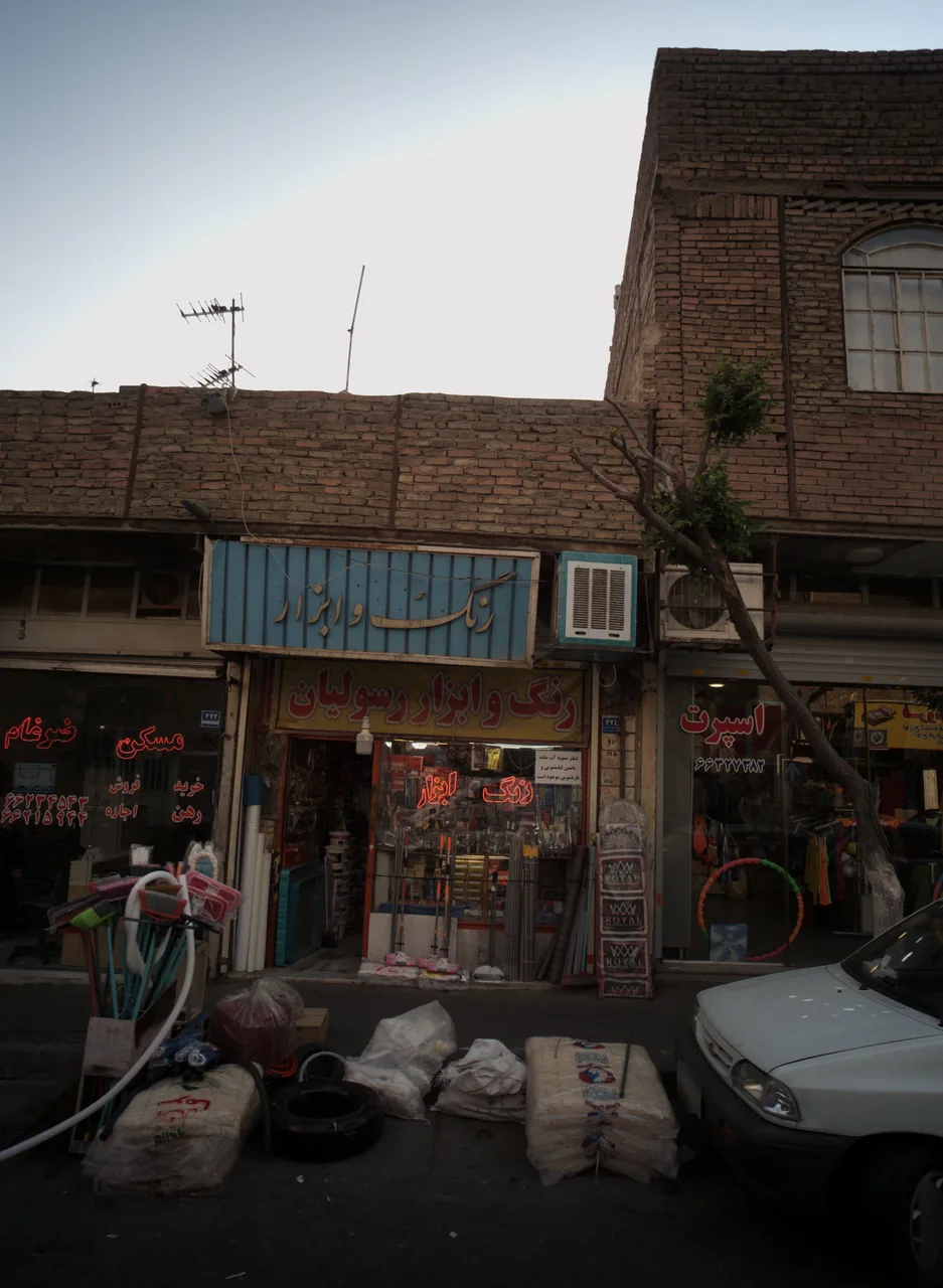 رنگ و ابزار رسولیان - تصویر 2