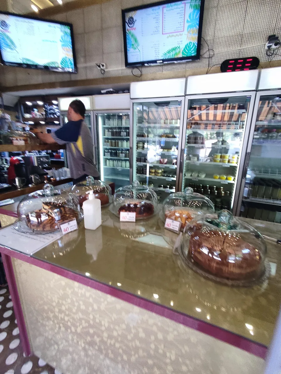 کافی شاپ ایرانیان دسر - تصویر 5