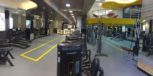 مجتمع ورزشی کلاسیک بانوان