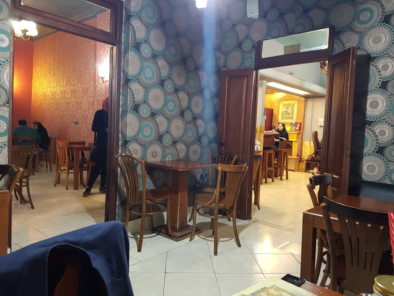 کافه آموره - تصویر 5