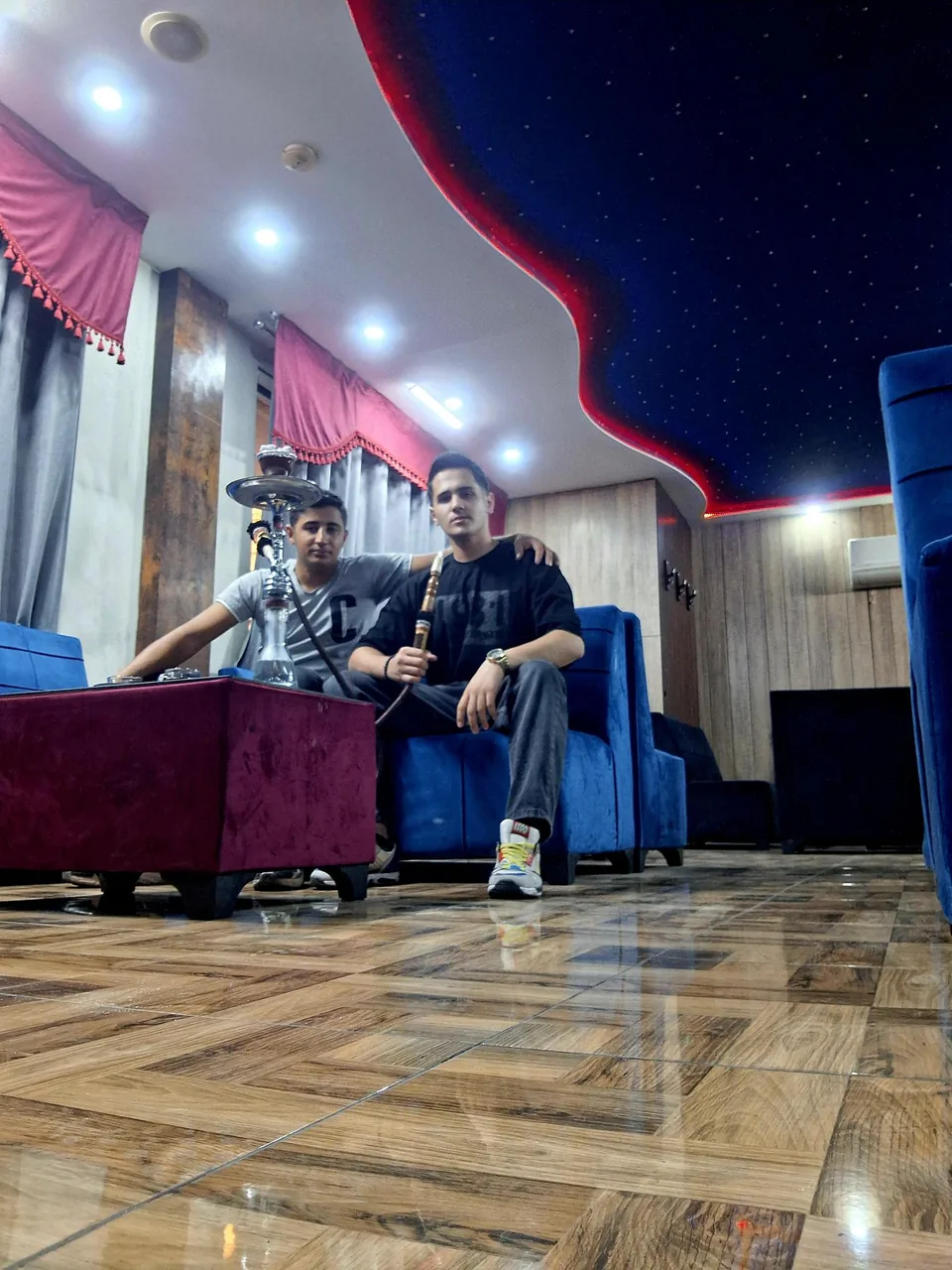کافه عربی تین