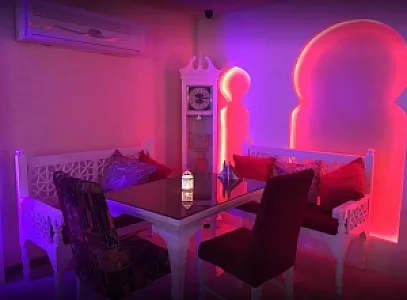 کافه عربی نخل جمیل