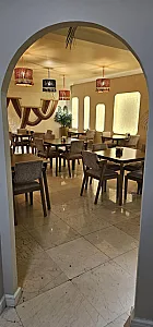 کافه شیرینی رولان