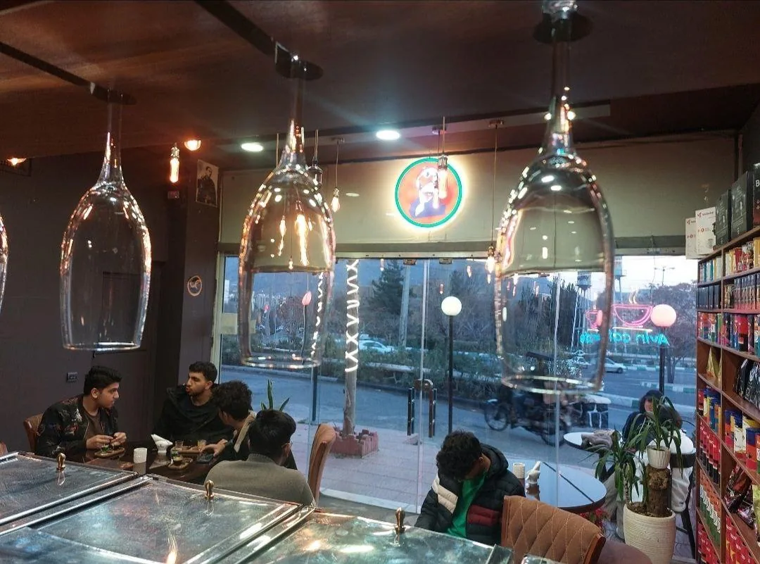 کافه بی تا - تصویر 3