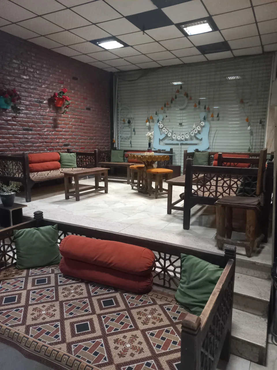 کافه کایوت - تصویر 2