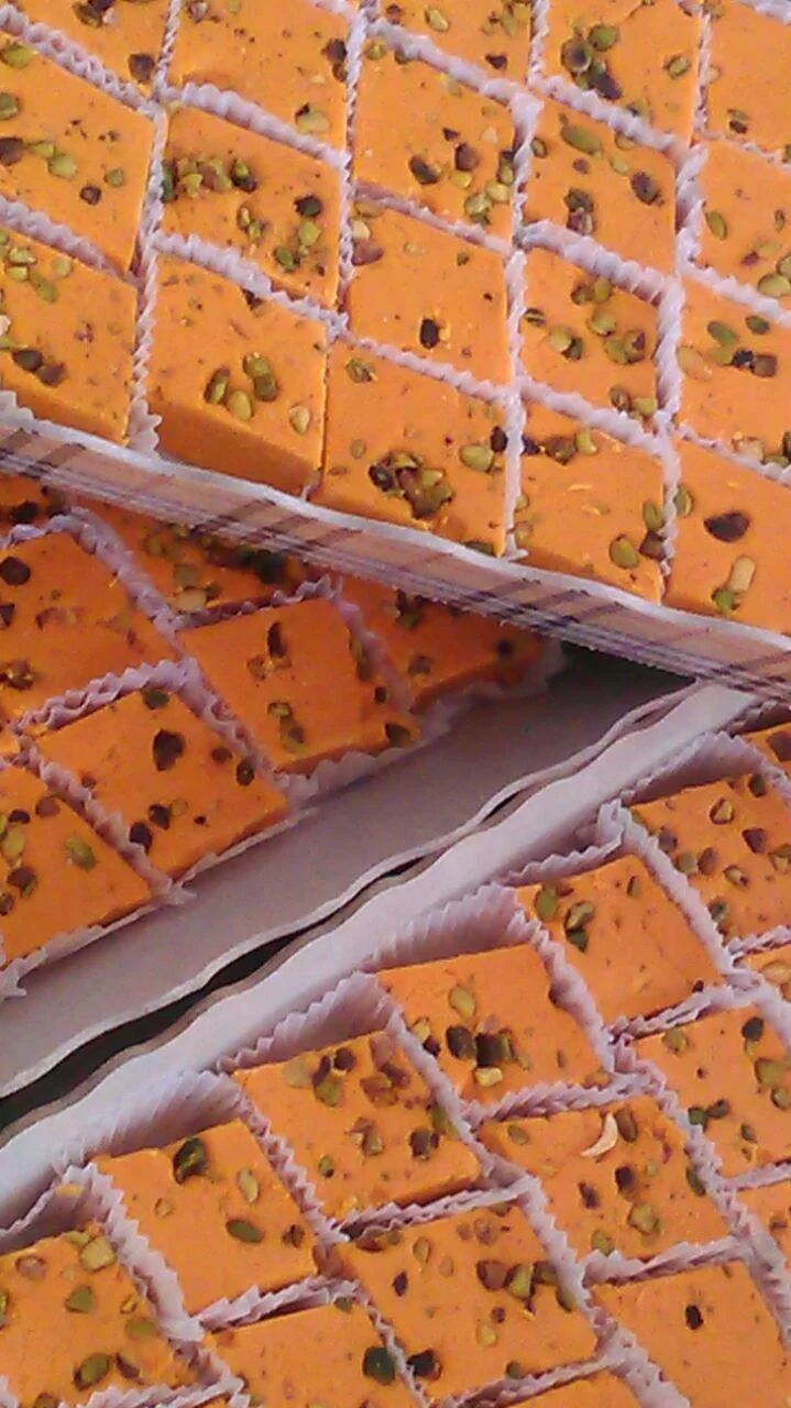 شیرینی فروشی تبریز حلوا