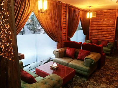 کافه عربی چلچراغ