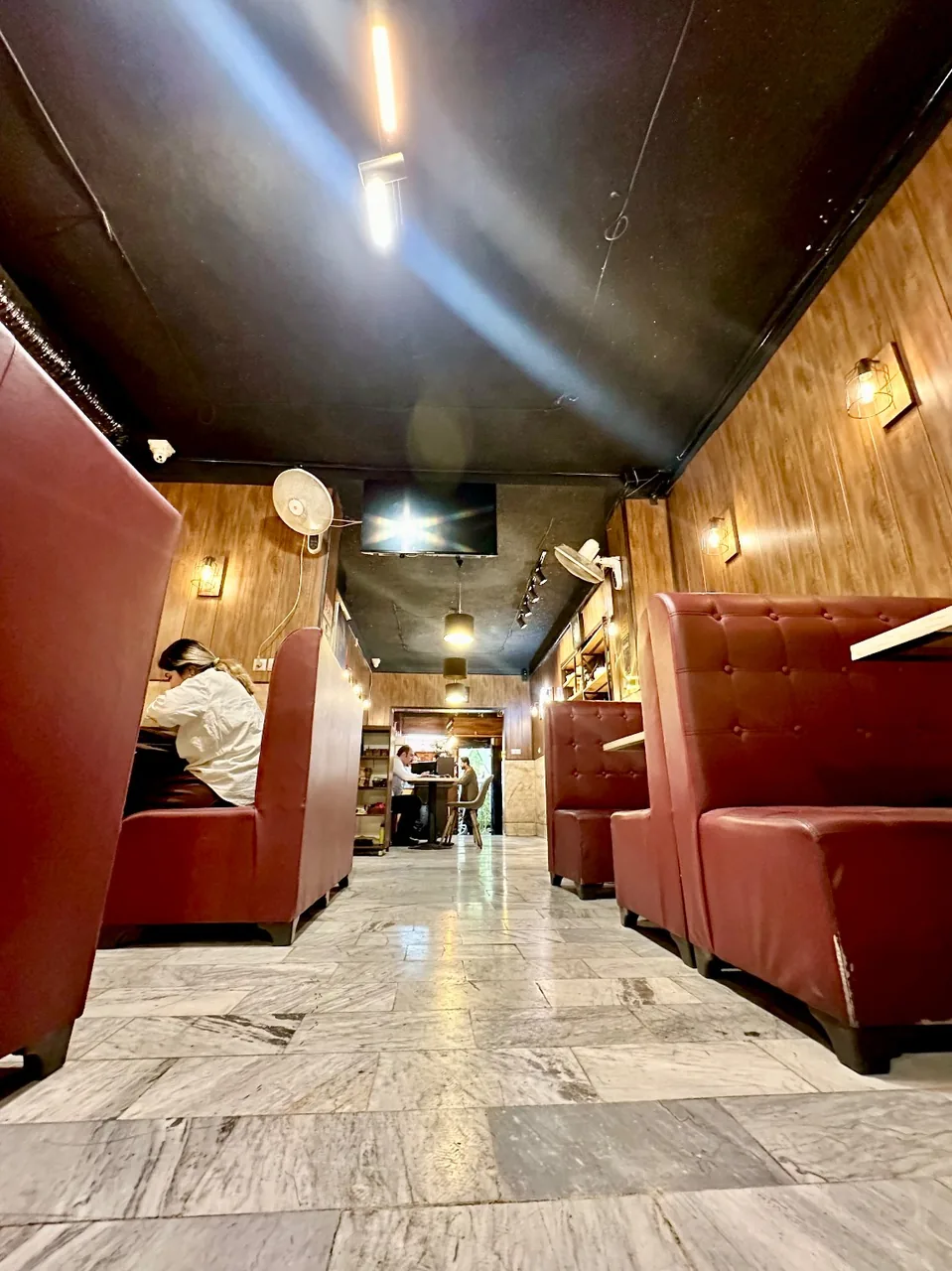 کافه آگات - تصویر 7