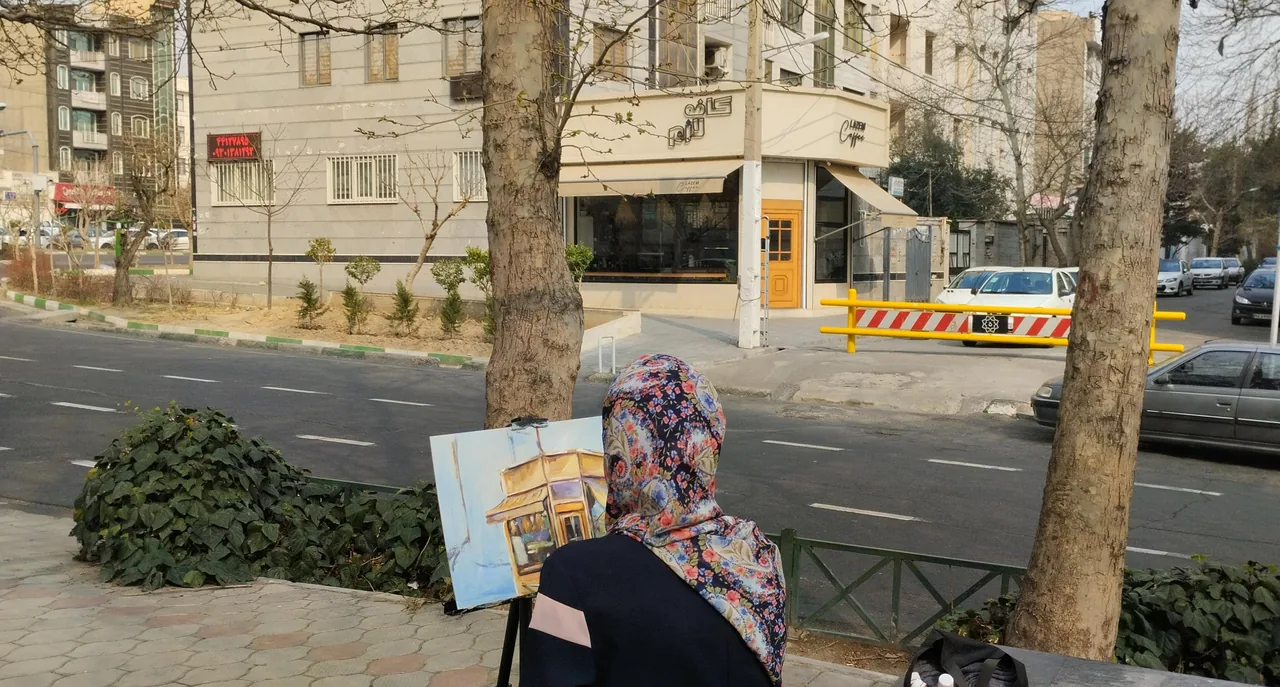 کافه لازم - تصویر 2