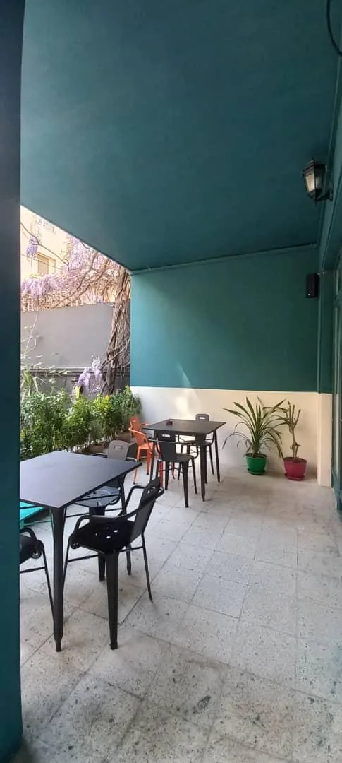 کافه کاربن - تصویر 2