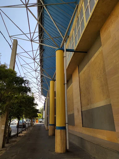 استخر آبادگران