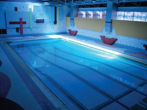 استخر آبادگران