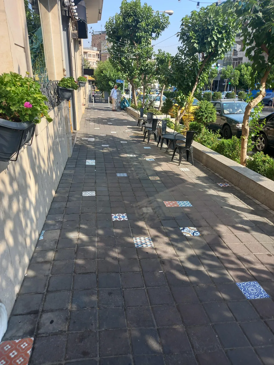 کافه دایس - تصویر 2