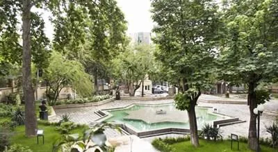 فضای باز خانه شاعران - تصویر 3