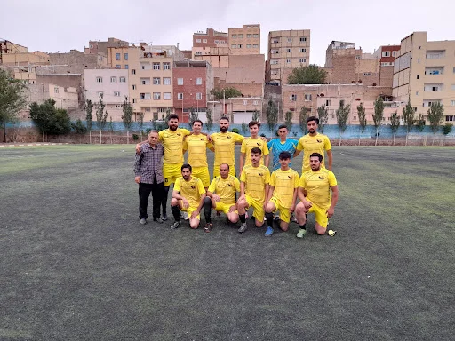 زمین چمن فوتبال پاس - زمین فوتبال در تبریز