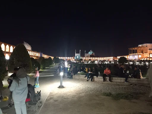 زمین چمن فوتبال دیهیم