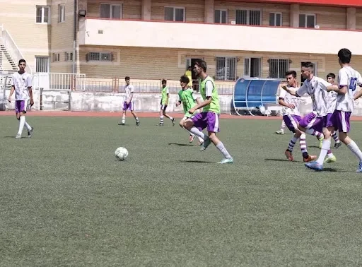 ورزشگاه پنج هزار نفری فوتبال