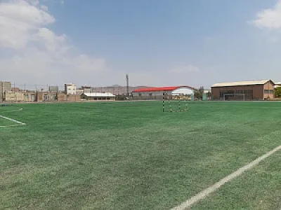 زمین چمن آیت‌الله طالقانی