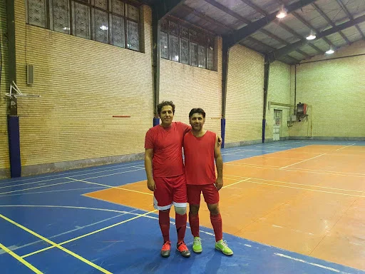 سالن فوتسال پردیس