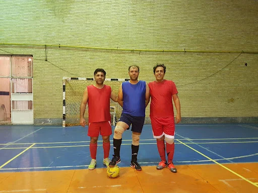 سالن فوتسال پردیس