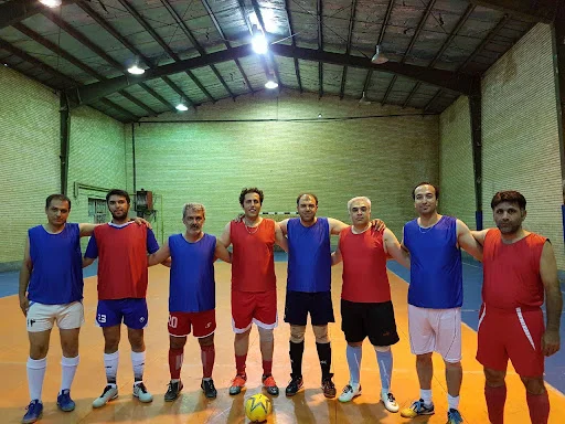 سالن فوتسال پردیس