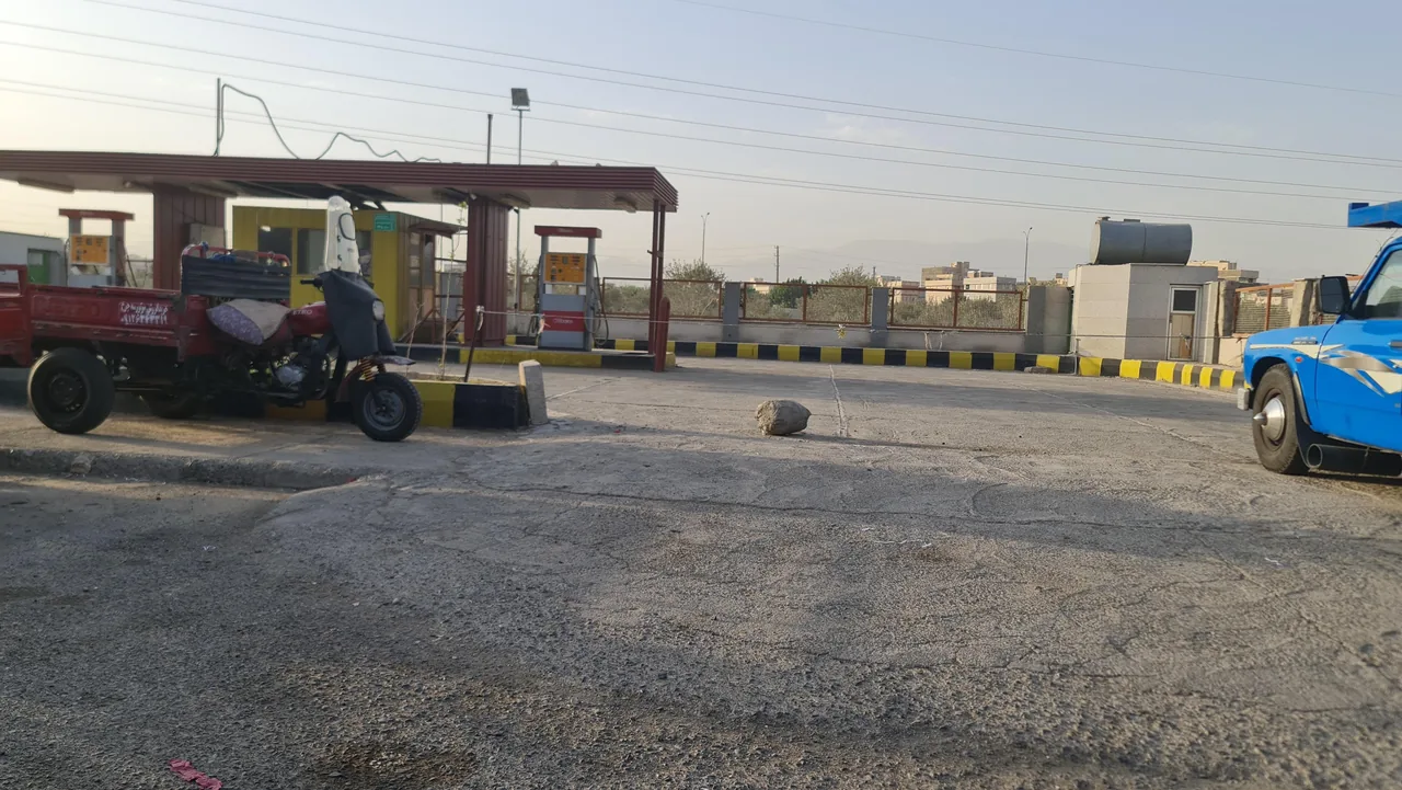 جایگاه سوخت شماره ۲۰۸