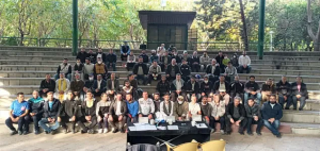 جلسات صبحگاهی کنگره ۶۰