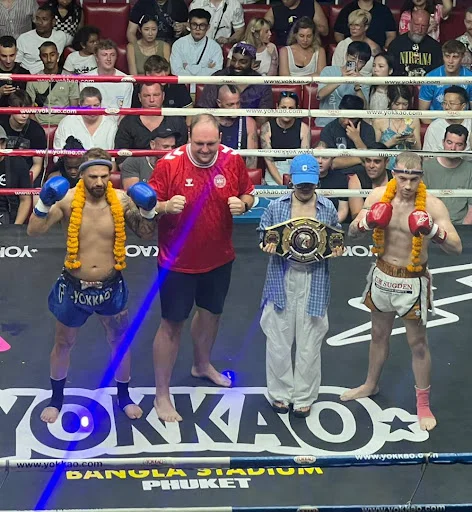 آموزش کیک‌بوکسینگ و دفاع شخصی