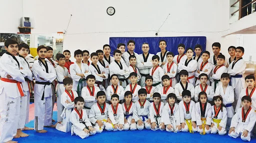 آموزش تکواندو اصغری