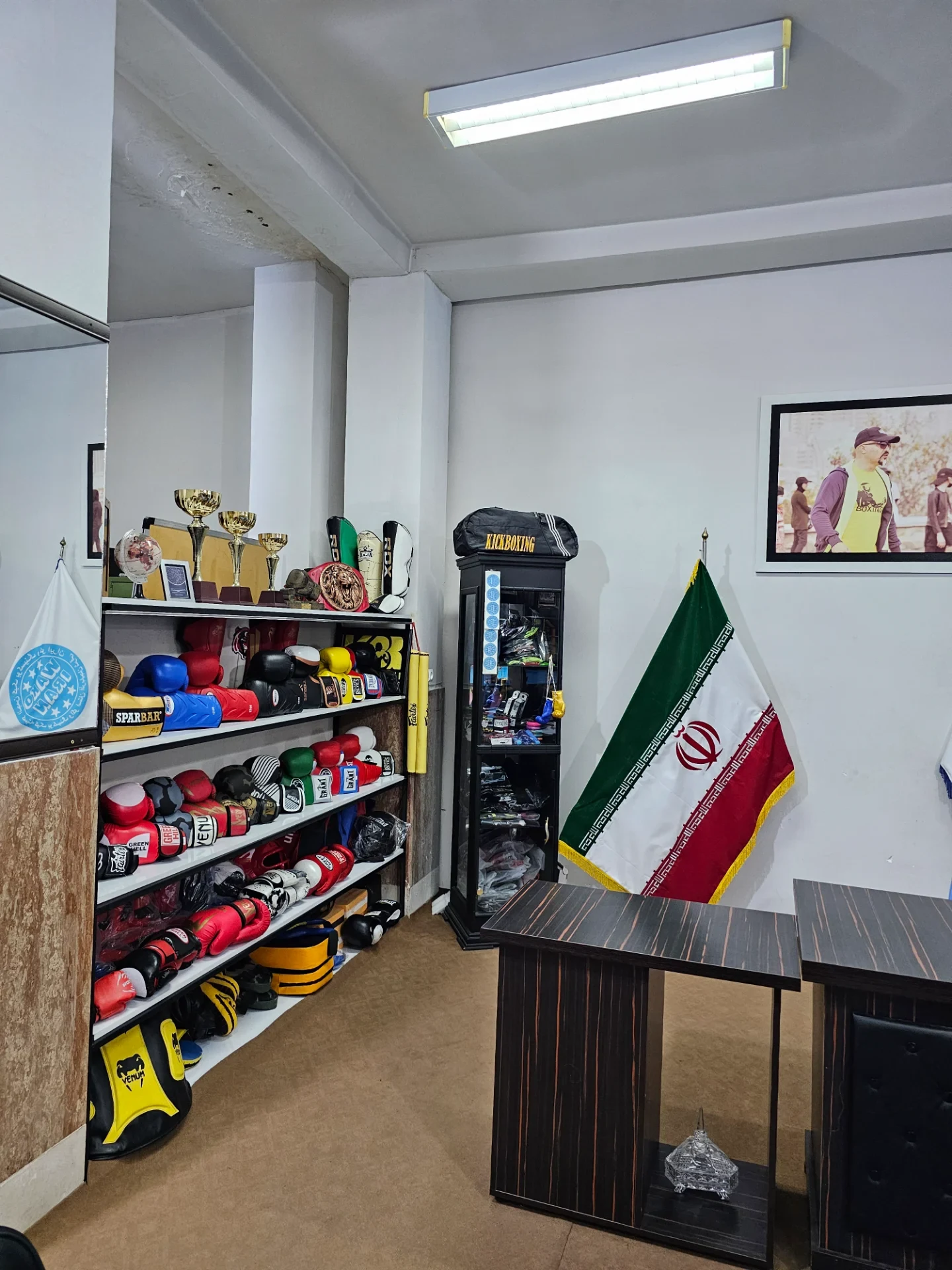 خانه کیک بوکسینگ رستمی - تصویر 3