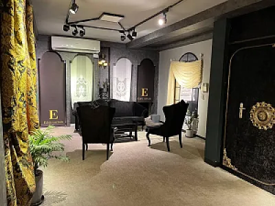 گالری پرده ادریس