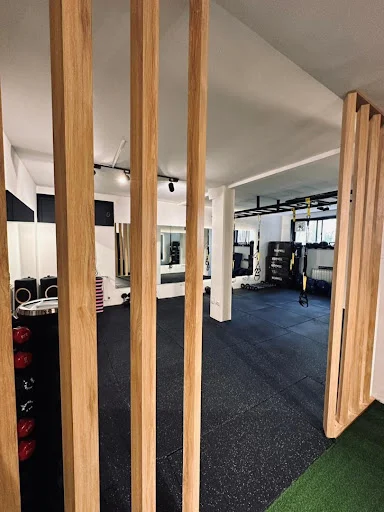 استودیو ورزشی ری‌وایو