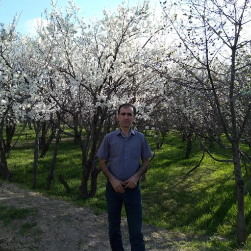 فروشگاه لوازم ورزشی حامد