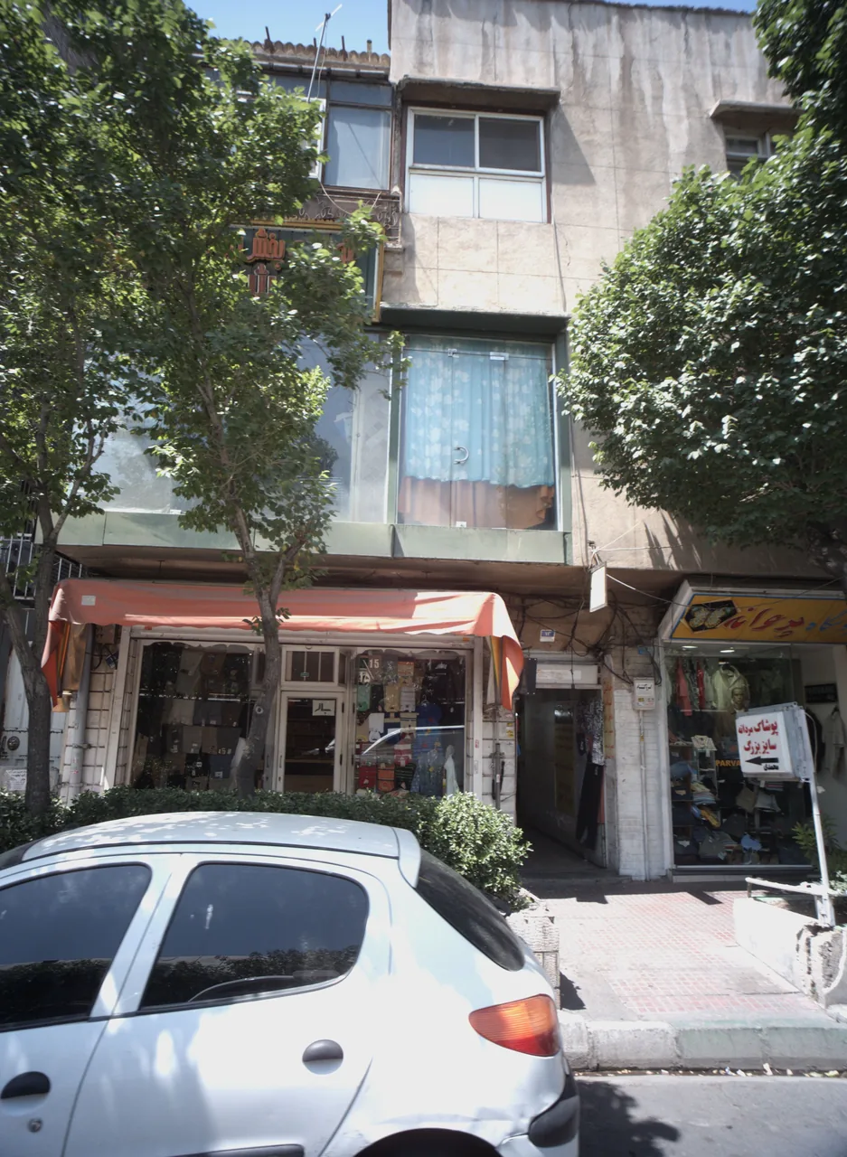 فروشگاه پوشاک