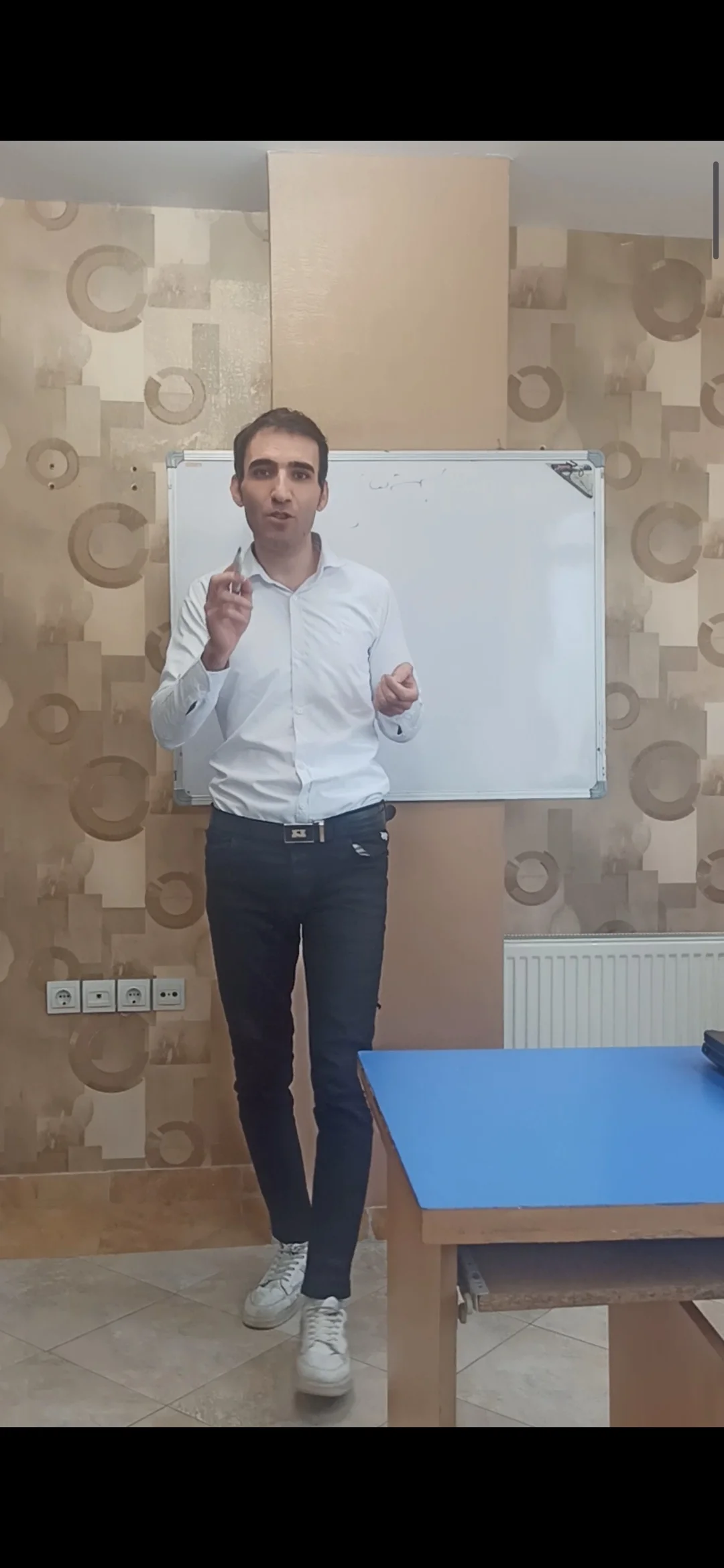 آموزشگاه فنی و حرفه‌ای دکتر احمدی