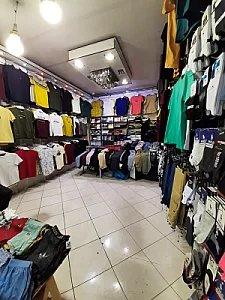 پوشاک نگین
