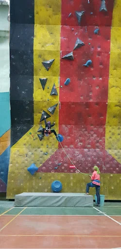 سالن سنگ نوردی کوثر