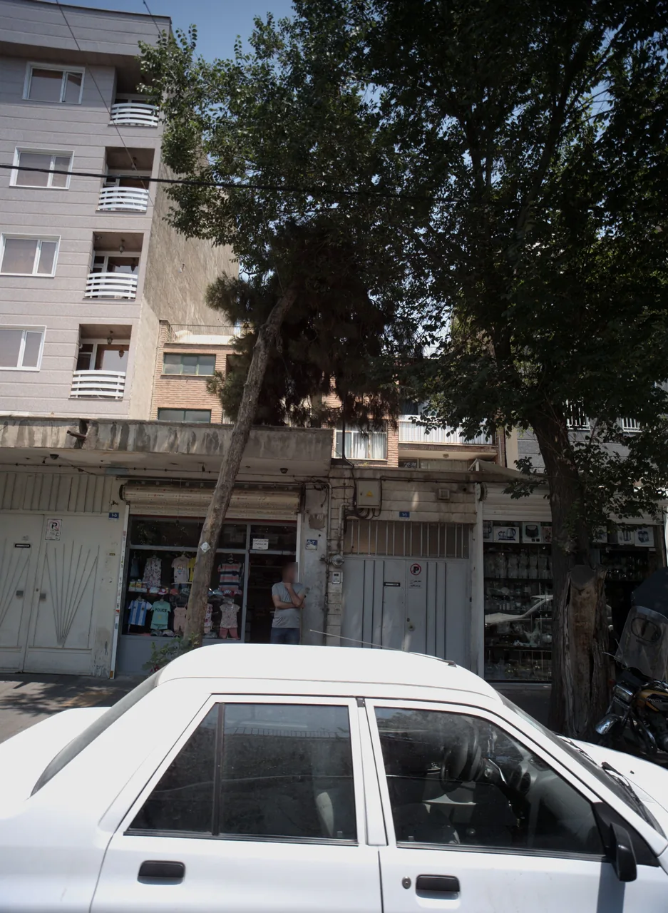 فروشگاه پوشاک