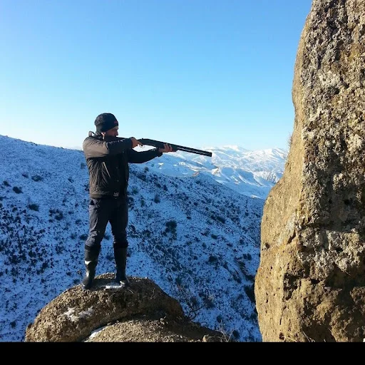 فروشگاه لوازم کوهنوردی و کمپینگ تبریز کمپ - بیمه در تبریز