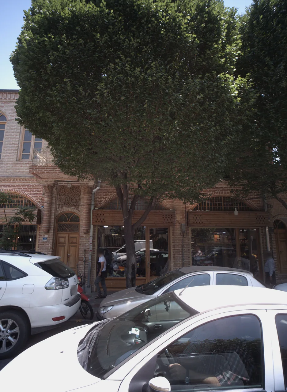 فروشگاه پوشاک مردانه