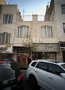 فروشگاه پوشاک زنانه