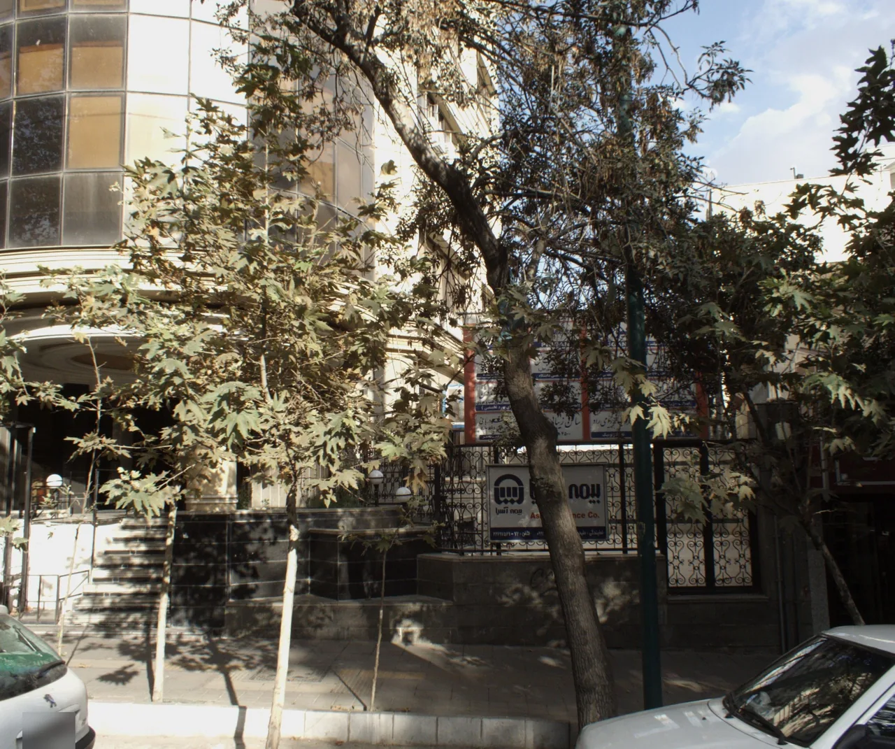 فروشگاه پوشاک زنانه پیوگان
